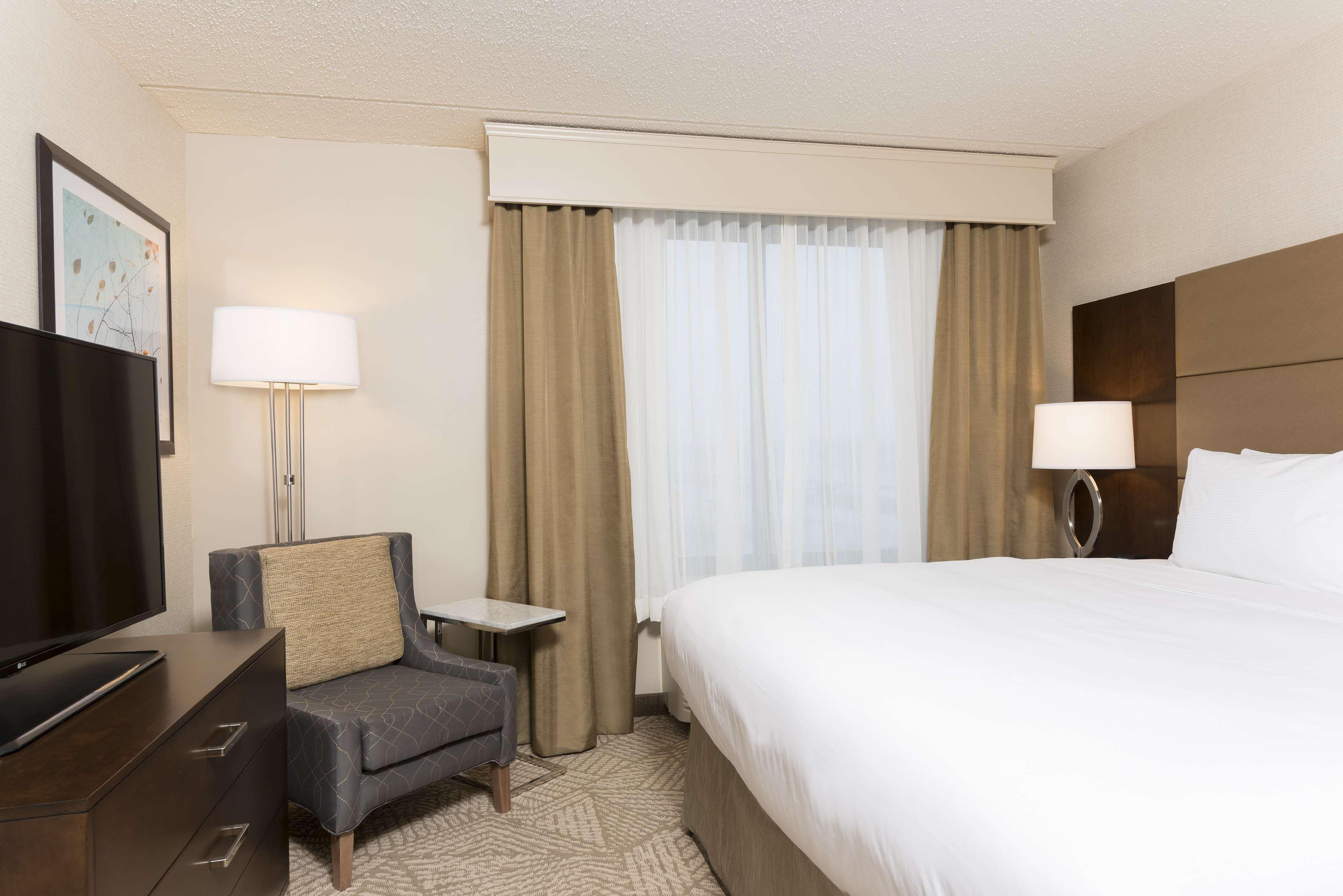 Doubletree By Hilton Pleasant Prairie Kenosha, Wi Hotel Room photo