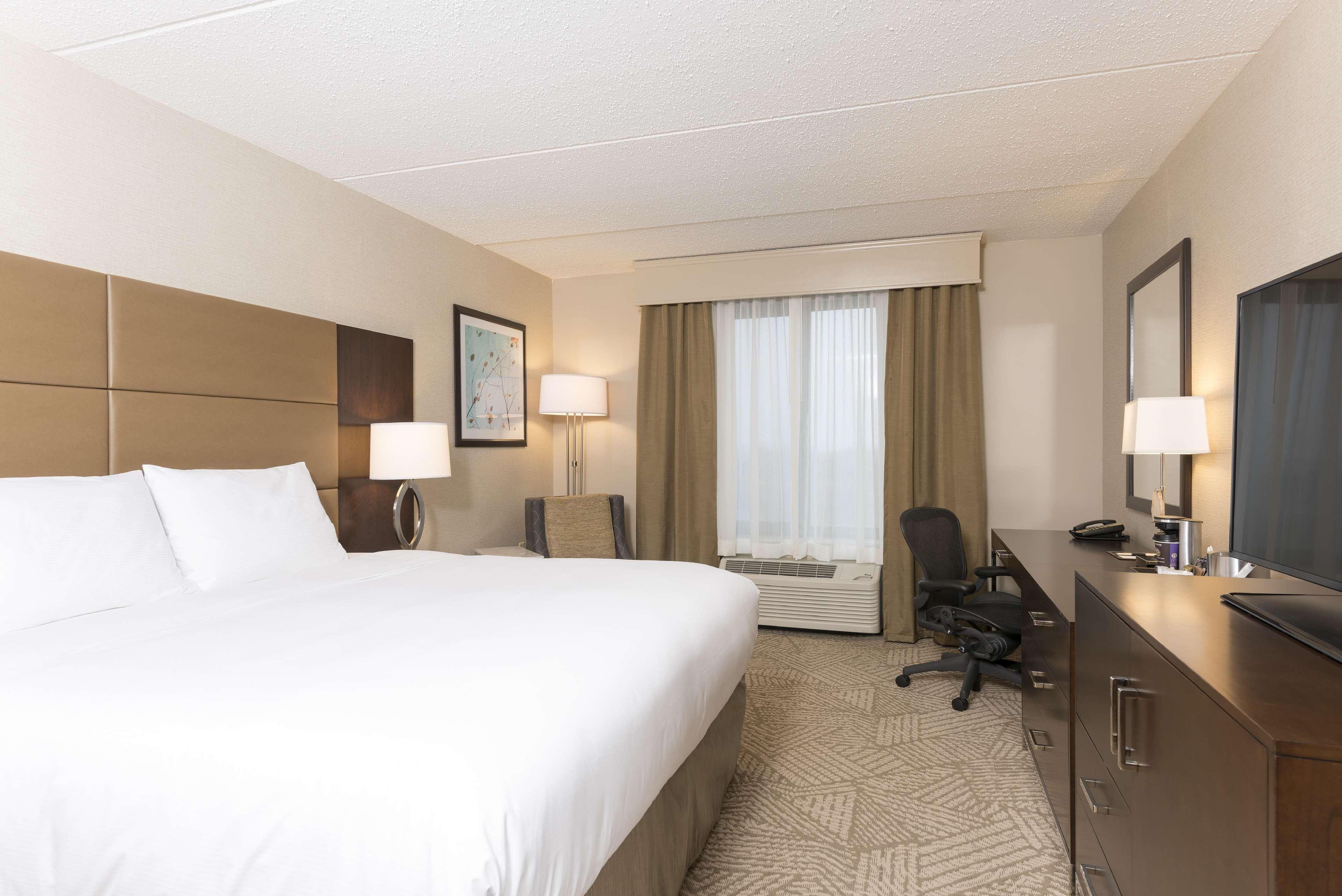 Doubletree By Hilton Pleasant Prairie Kenosha, Wi Hotel Room photo
