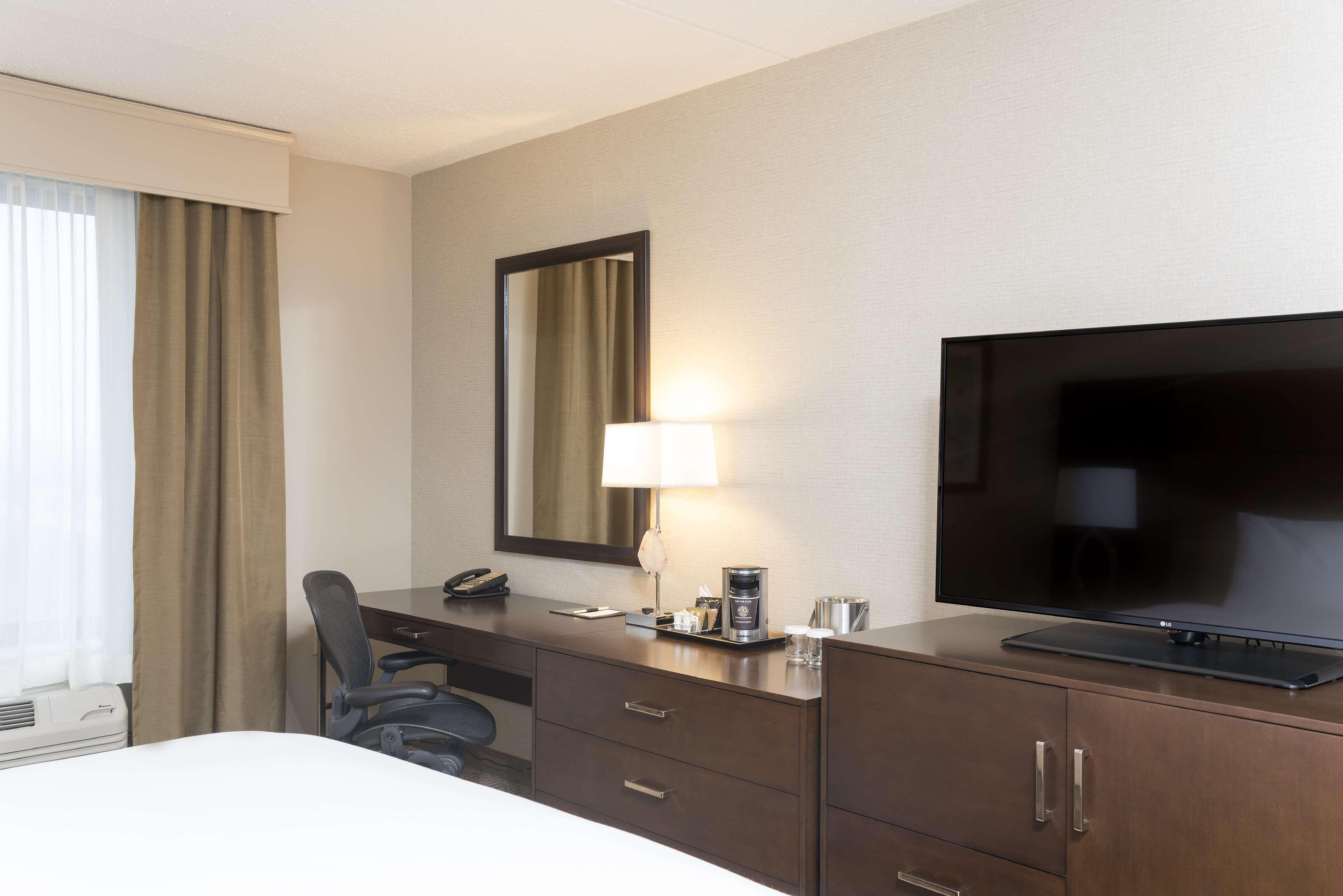 Doubletree By Hilton Pleasant Prairie Kenosha, Wi Hotel Room photo