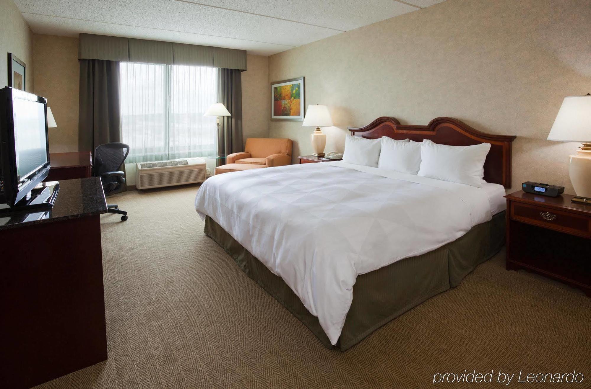 Doubletree By Hilton Pleasant Prairie Kenosha, Wi Hotel Exterior photo
