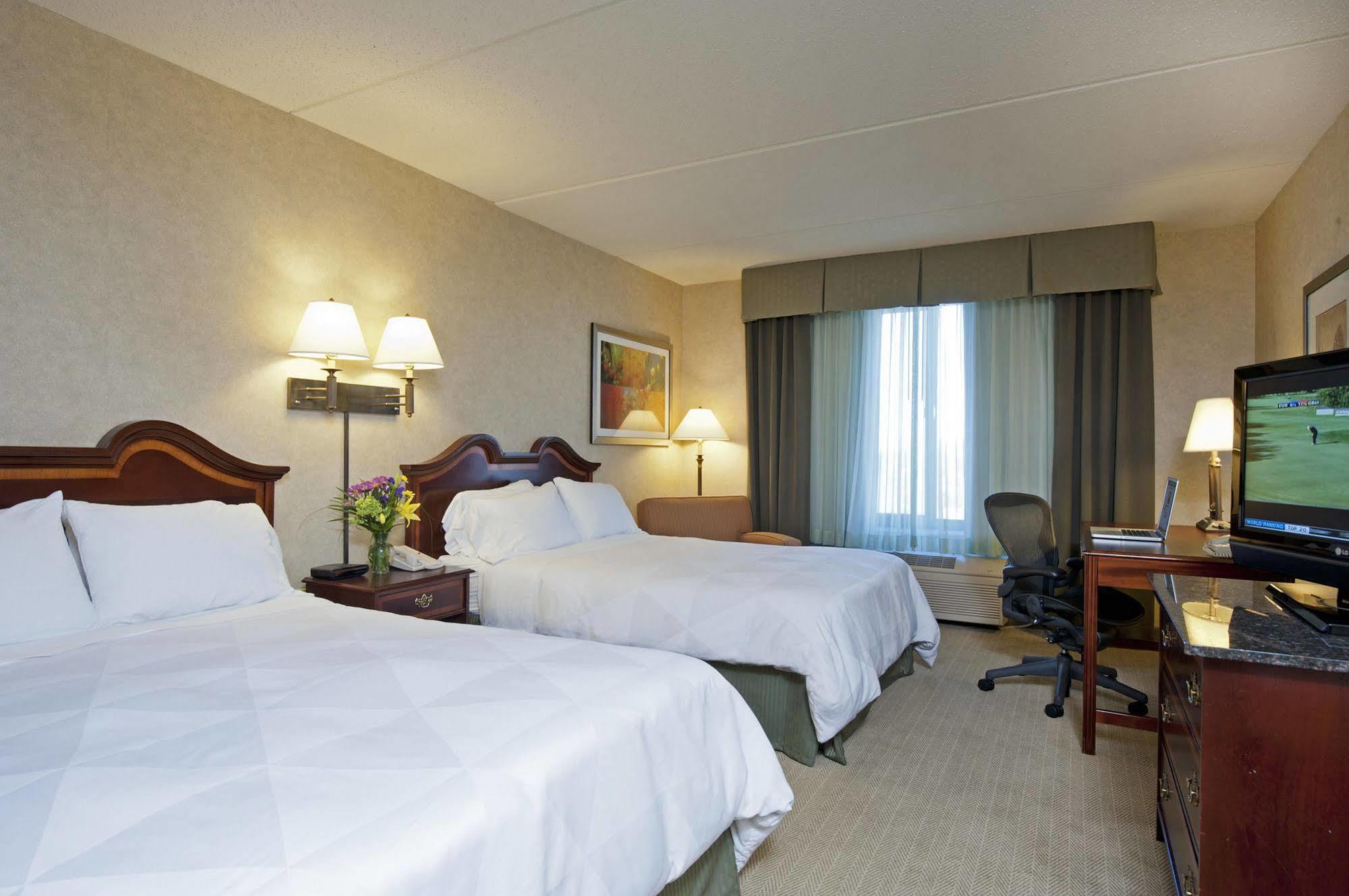 Doubletree By Hilton Pleasant Prairie Kenosha, Wi Hotel Exterior photo